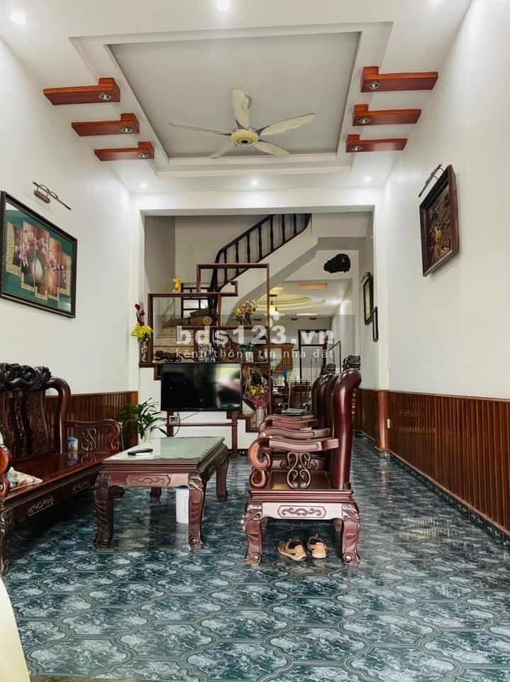 Bán nhà khu nhà thi đấu thành phố Hải Dương, diện tích gần 80m mặt tiền 4m
