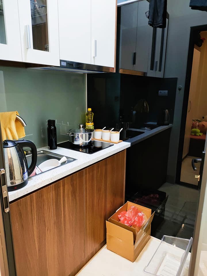 18 ngủ ô tô đỗ cách 40m 7 tầng thang máy doanh thu 65 tr/tháng full phòng giá 7.5 tỷ