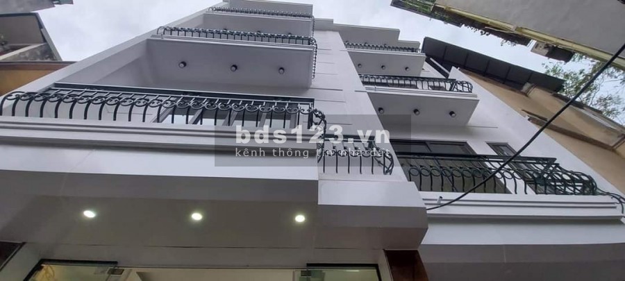 Ngõ Quỳnh bán nhà mới xe ra vào, gần ô tô tặng nội thất, giá nhỉnh 3 tỷ