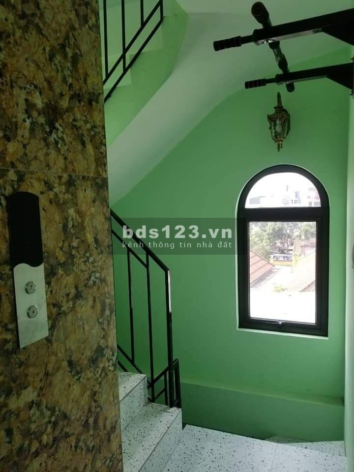 Chính chủ cần bán gấp nhà An Dương Vương 50m2,6 tầng thang máy,mặt tiền 4m,Giá chỉ 8 tỷ