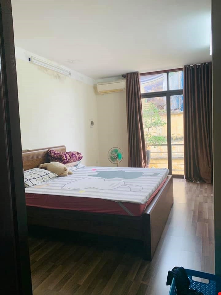 Trung Tâm Hai Bà Trưng, Ngõ Thông kinh doanh nhỏ, dt 34m2, 5 tầng, giá 4.65 Tỷ