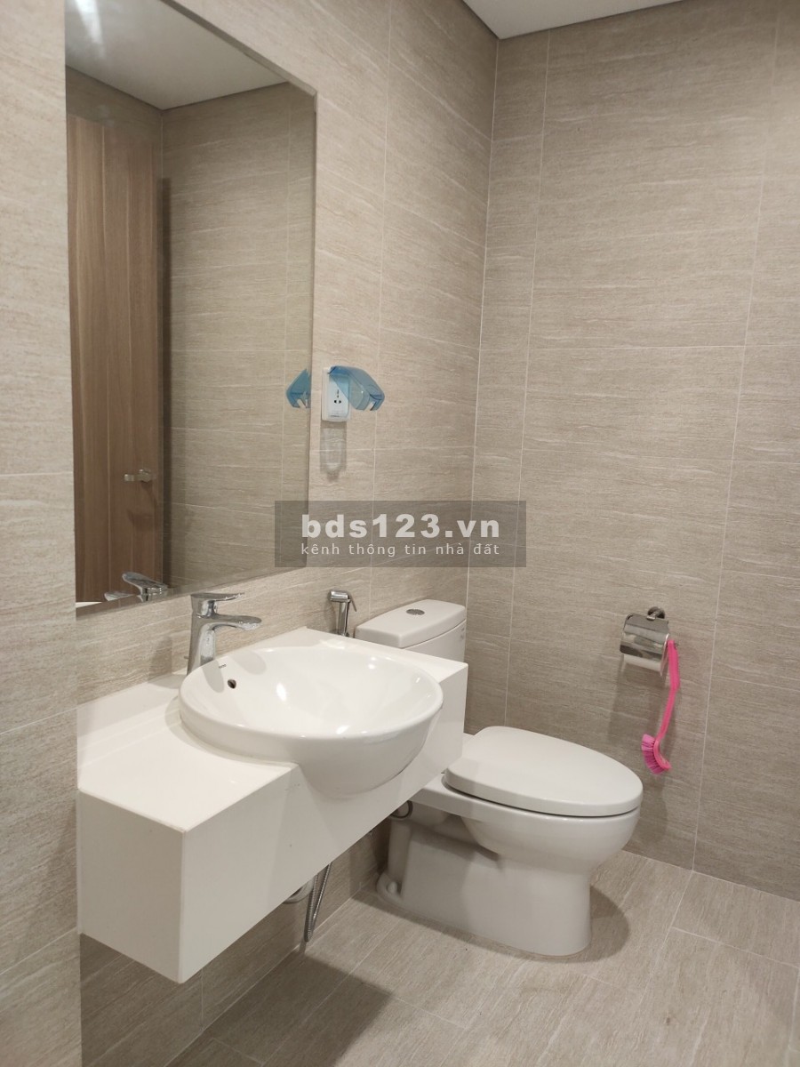 Chính chủ cho thuê căn 1 phòng ngủ, Full Đồ, gái 7tr tại Vinhomes Smart City