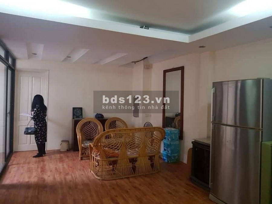 Mặt phố Lạc Long Quân diện tích 155m2, 7 tầng mt 4.2m nở hậu giá nhỉnh 50 tỷ