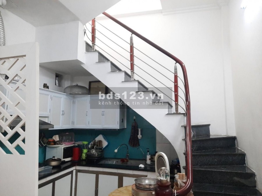 Bán nhà phố Thái Hà, Chùa Bộc, Quận Đống Đa, dt 35m2, 4 tầng, mt 3.5m, giá 3.85 tỷ