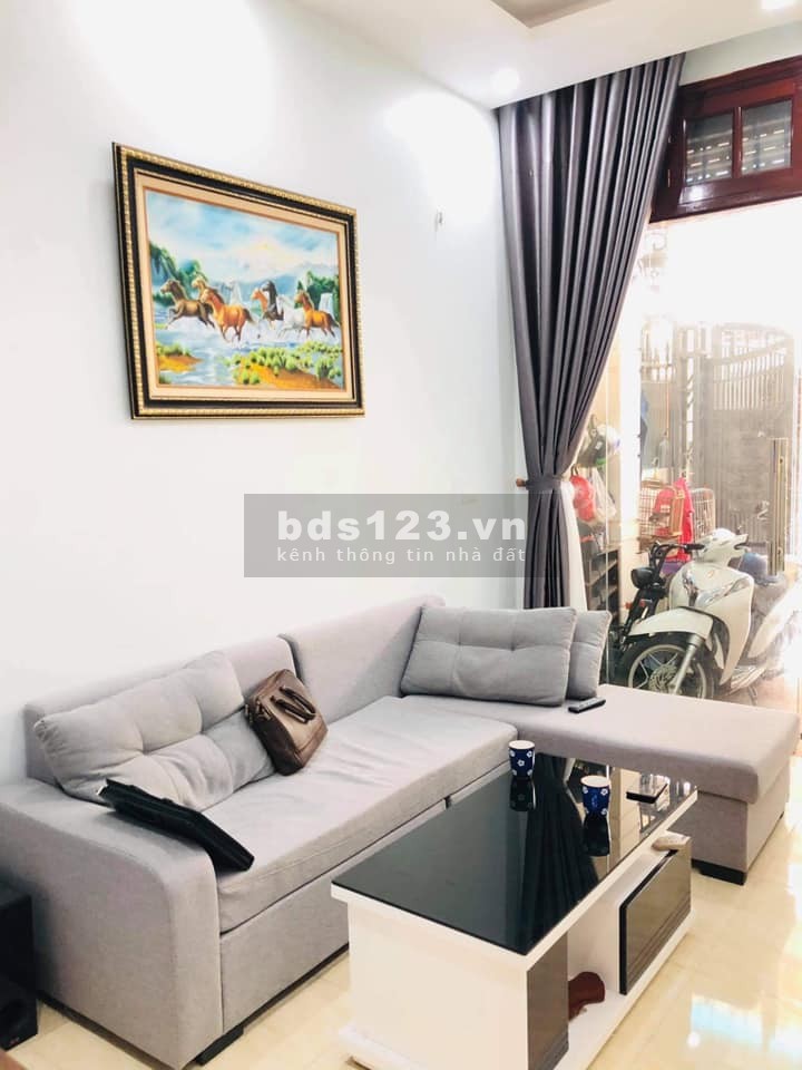 Siêu Vip Lô Góc Hai Bà Trưng Thanh Nhàn diện tích 34m2, 5 tầng, giá bán 3.7 tỷ
