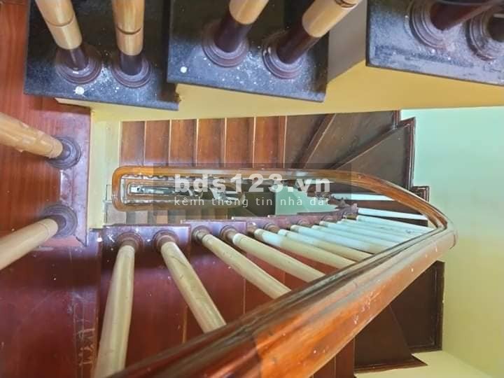 Bán nhà nguyên căn Trung Liệt, ô tô đỗ cửa, kinh doanh văn phòng giá bán 8.1 tỷ