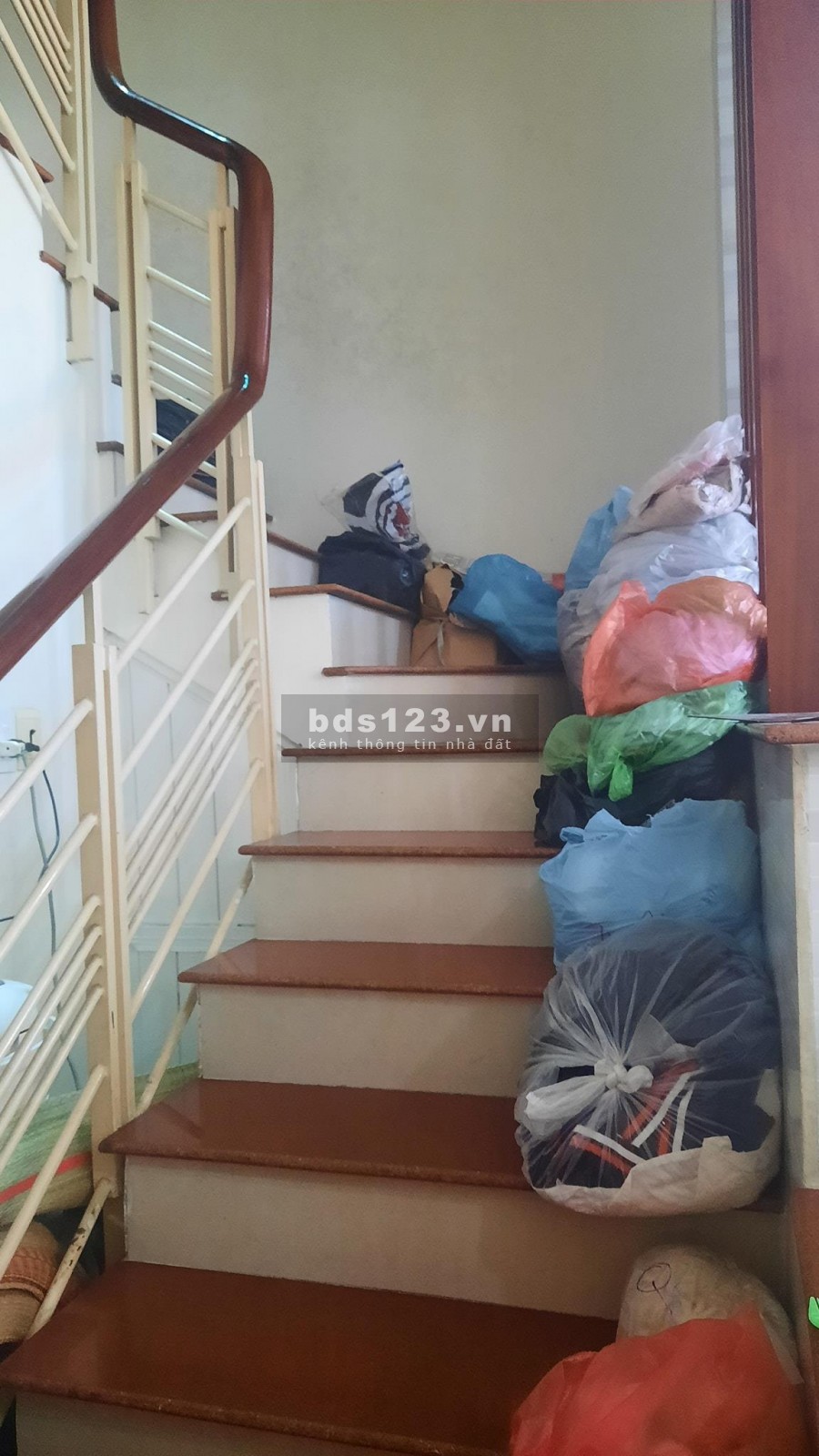 Nhà bán hẻm xe hơi đường Lạc Long Quân, Tân Bình, dt 63m2, giá bán 10.8 tỷ
