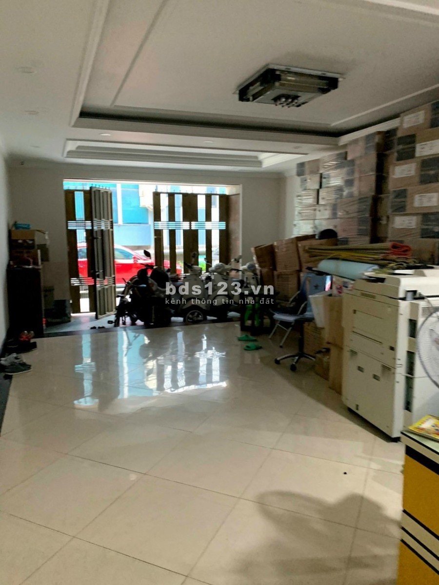 Bán nhà, Ngã 3 huyết mạch kinh doanh đỉnh, Trần Duy Hưng, dt 55m2, giá 15.4 tỷ