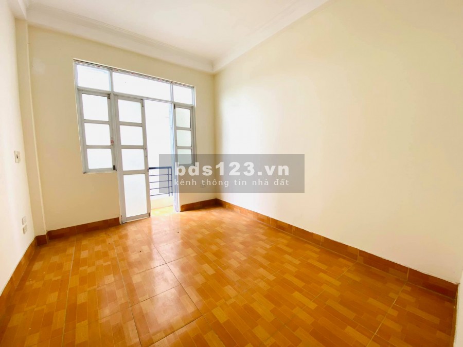 Bán nhà Vĩnh Hưng cực đẹp dt 30m x 5 tầng giá chỉ nhỉnh 2 tỷ có thương lượng sâu