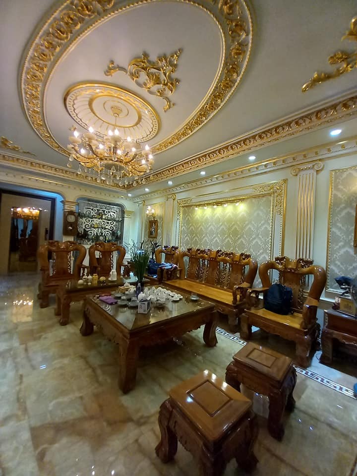 Bán biệt thự liền kế ở Lê Văn Lương 6 tầng, liên hệ 0939.286.833, diện tích 79m2