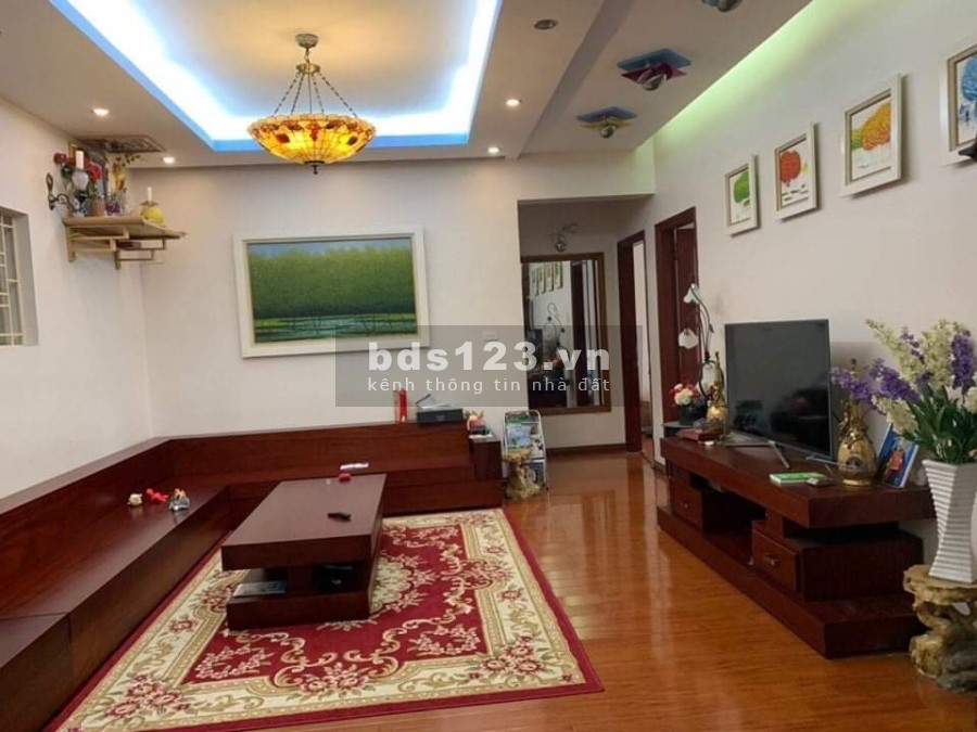 Khu VIP Hoàn Kiếm khu tập thể Phố Tông Đản giá 11.5 tỷ, diện tích 160m2, KD tốt