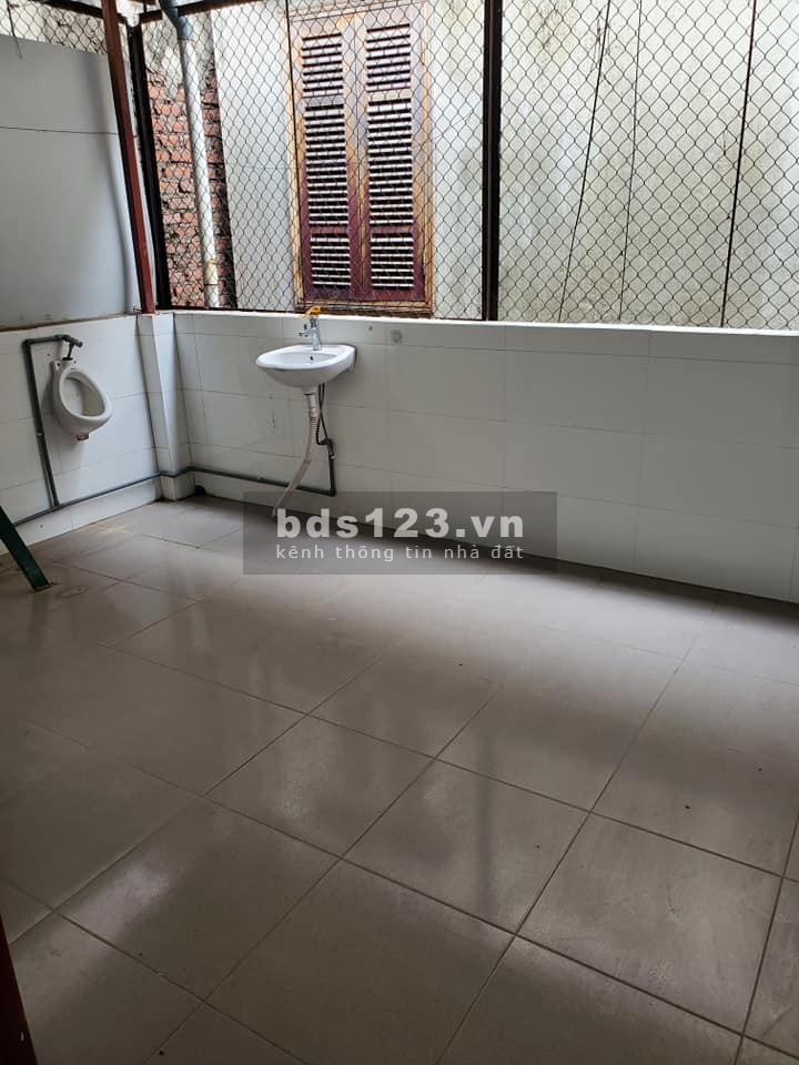 Siêu đẹp nhà phố Nguyễn Khánh Toàn, Cầu Giấy, 2 mặt thoáng, ngõ rộng thông giá 5.6 tỷ
