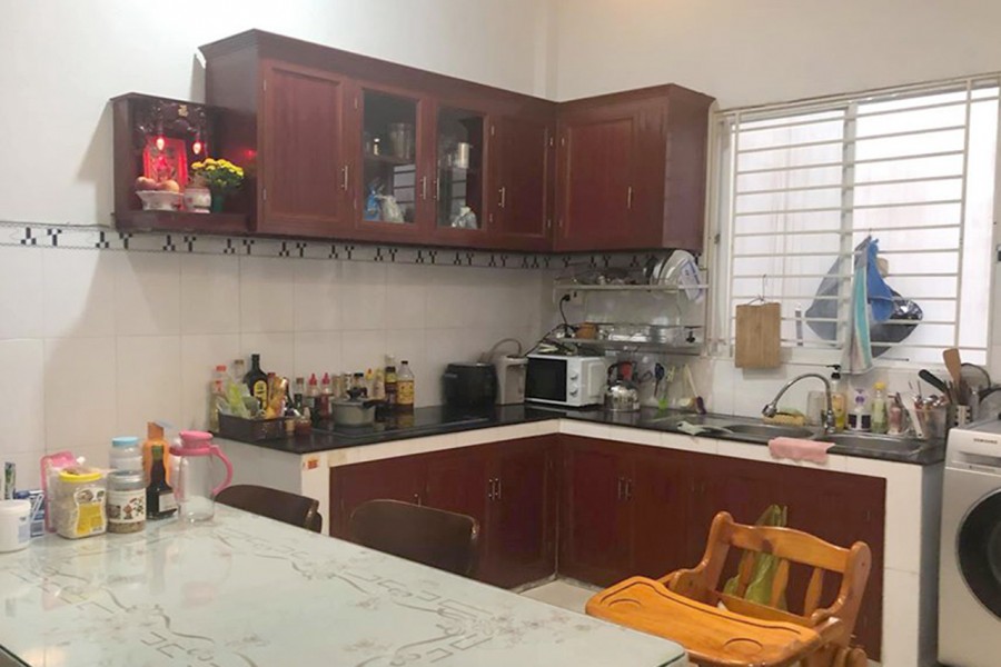 Bán nhà 220 Bà Hạt, Quận 10, diện tích sử dụng 27m2, 3 tầng, giá bán chỉ 4,45 tỷ