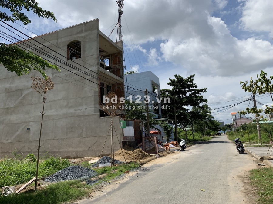 Mua bán đất nền dự án Đông Dương,Phú Hữu,Bưng Ông Thoàn,quận 9.Giá rẻ-vị trí đẹp-7/2021