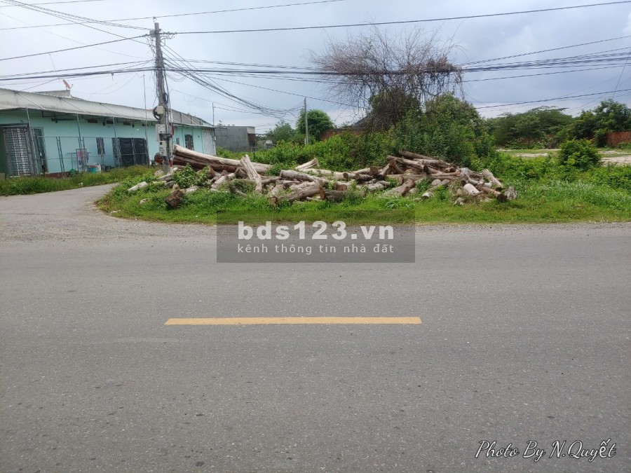 Bán lô góc 544m2 đất ở mặt tiền Phước Tân gần vòng xoay Tân Hưng, vị trí đẹp