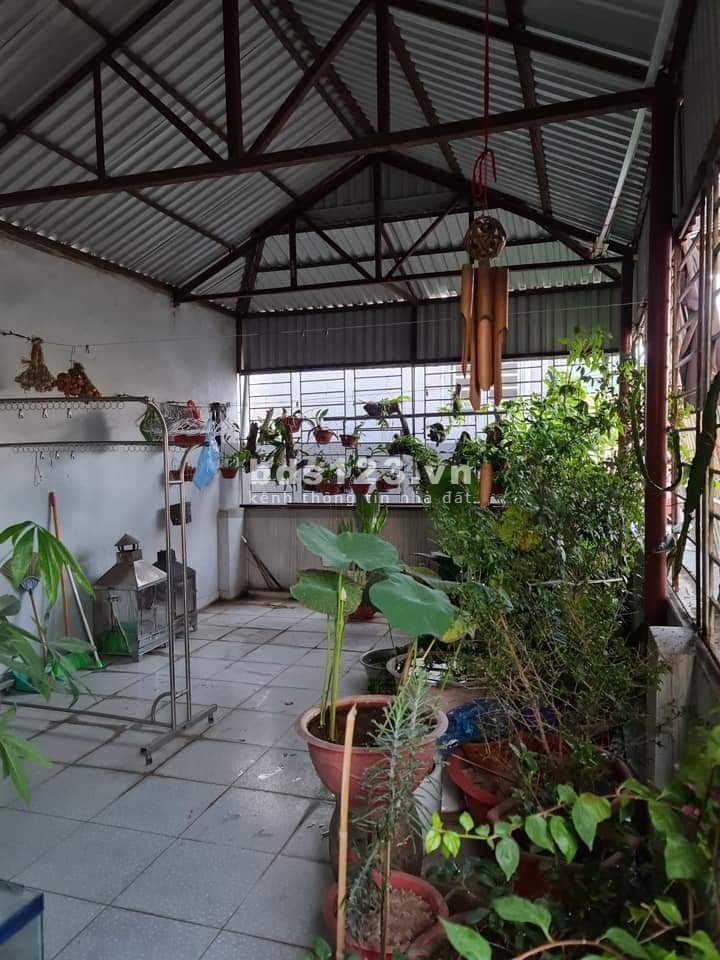 Siêu phẩm nhà Đại Từ, ngõ ô tô chạy vù vù, gần chợ trường học, hồ Linh Đàm