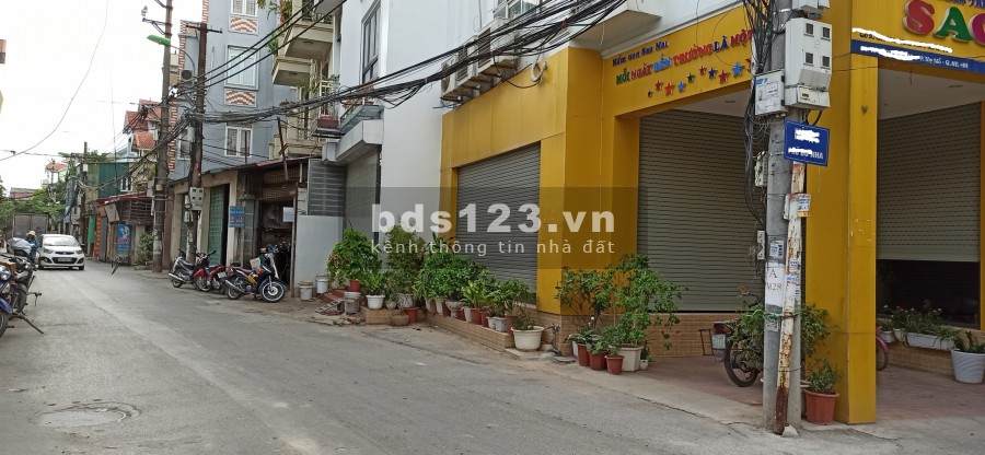 Bán đất Tây Mỗ, Nam Từ Liêm dt 56m giá 36 triệu/m2, ngõ rộng gần ô tô tránh 2 tỷ