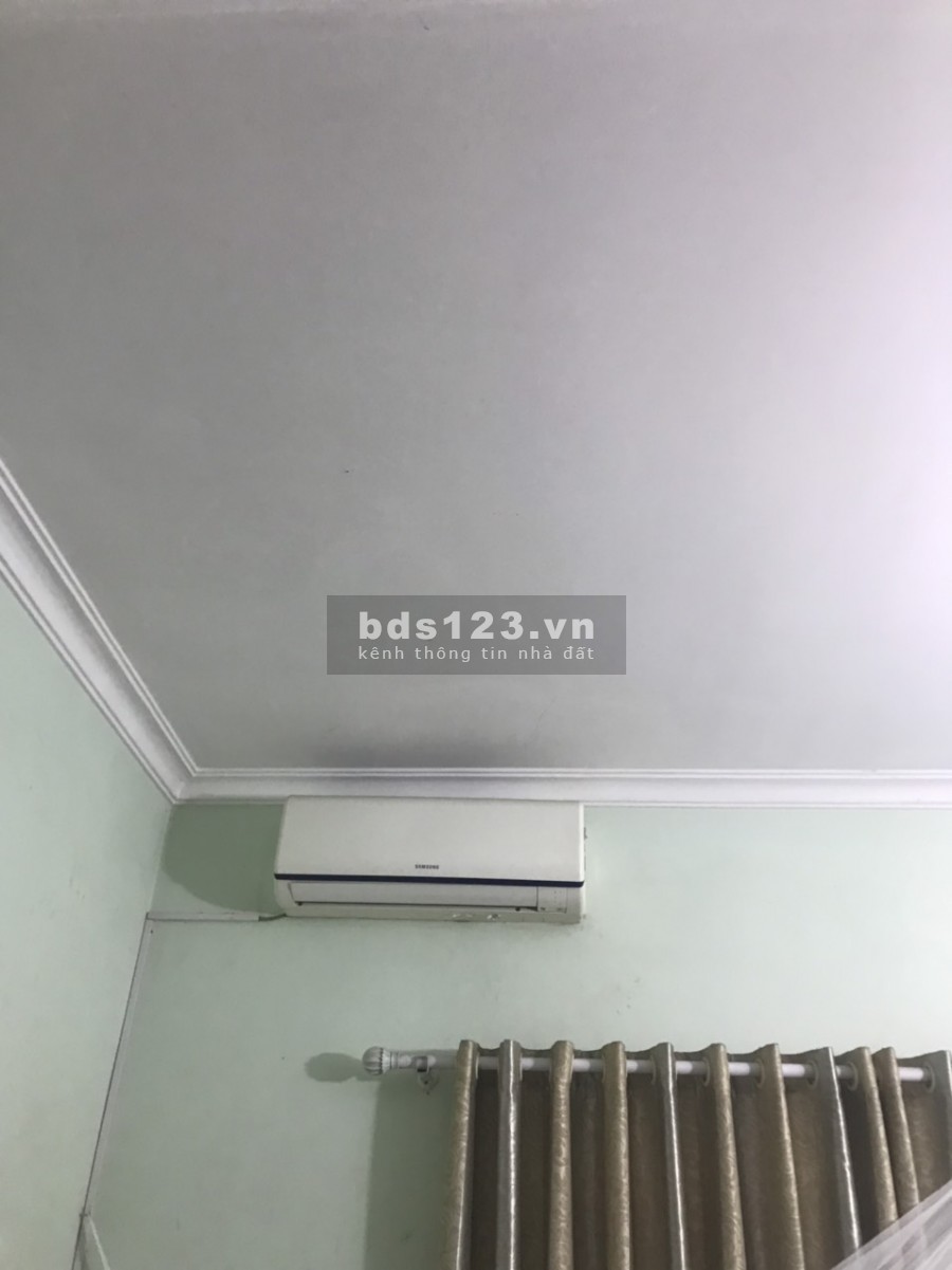 Chủ nhà bán nhà nguyên căn về hưu về ở với con cháu, giá bán 6.4 tỷ, sổ đổ sẵn