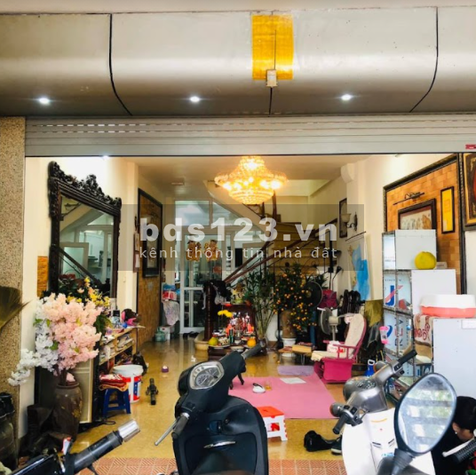 Bán Nhà Lô Góc, Vũ Trọng Phụng, bàn giao ở ngay giá bán nhanh 4.5 tỷ, lhcc