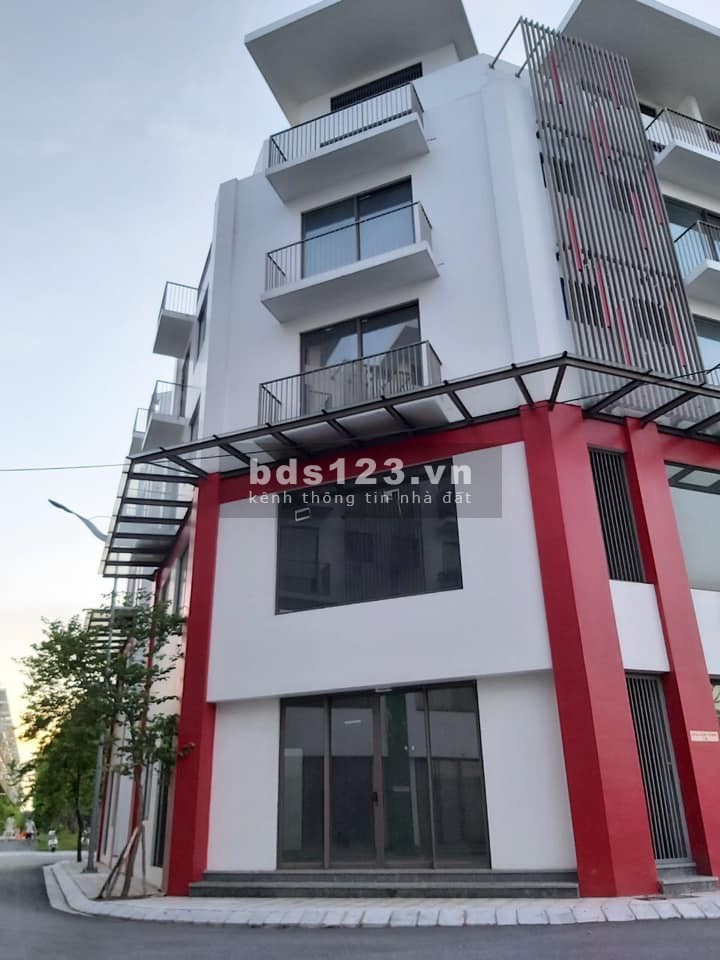 Bán nhà khu Vip Khai Sơn, Long Biên, kinh doanh tuyệt với, lô góc triệu view, giá 13.1 tỷ