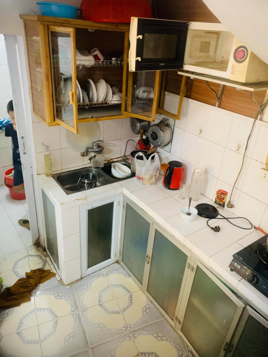 Bán nhà Thịnh Quang, Đống Đa diện tích sử dụng 30m2, nhà đẹp, giá bán 2,6 tỷ