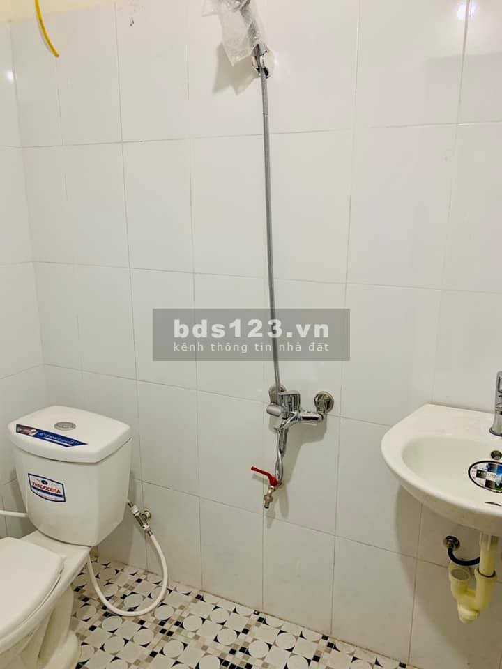 Hàng ngon Quận Tây Hồ, có gara oto, sổ đỏ, thiện chí bán nhà nguyên căn giá nhỉnh 7 tỷ