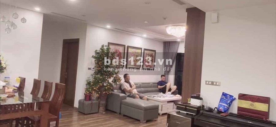 Bán gấp 3PN CC Việt Đức Complex 136m giá 3.2 tỷ LH:0708230985