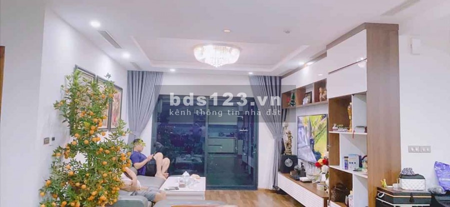 Bán gấp 3PN CC Việt Đức Complex 136m giá 3.2 tỷ LH:0708230985