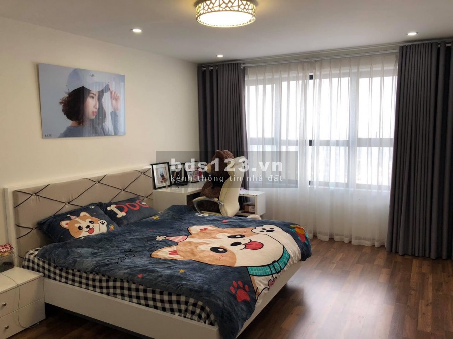 Bán gấp 3PN CC Việt Đức Complex 136m giá 3.2 tỷ LH:0708230985