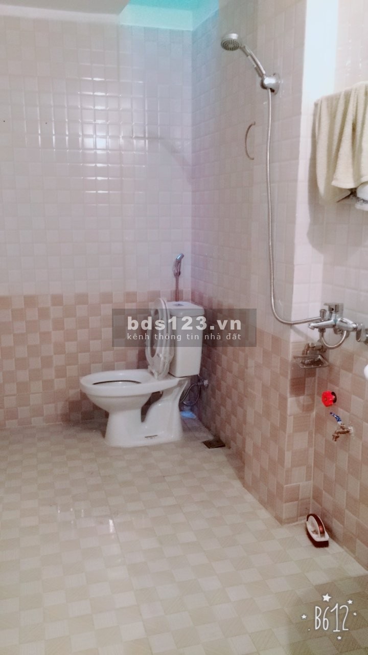 Cho thuê nhà 3 tầng Quận Long Biên – Hà Nội giá 6 triệu/tháng, lh 0963698383