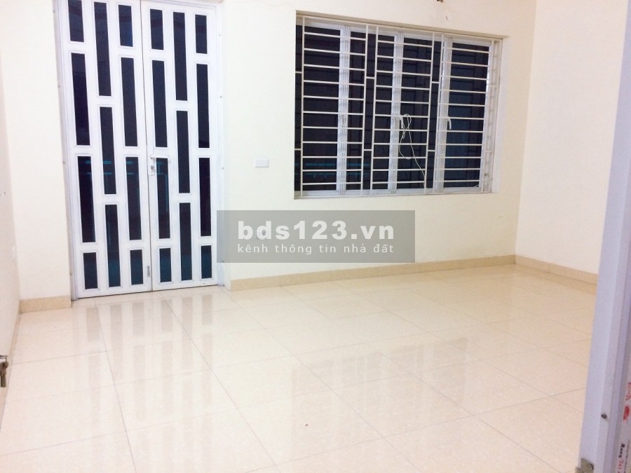 Cho thuê nhà 3 tầng Quận Long Biên – Hà Nội giá 6 triệu/tháng, lh 0963698383