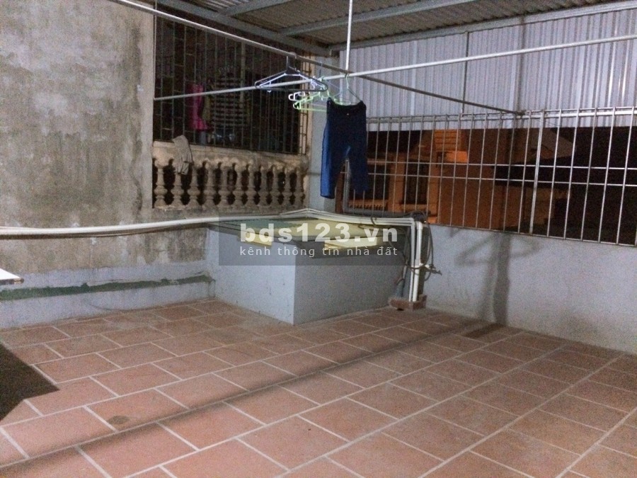 Cho thuê nhà 3 tầng Quận Long Biên – Hà Nội giá 6 triệu/tháng, lh 0963698383
