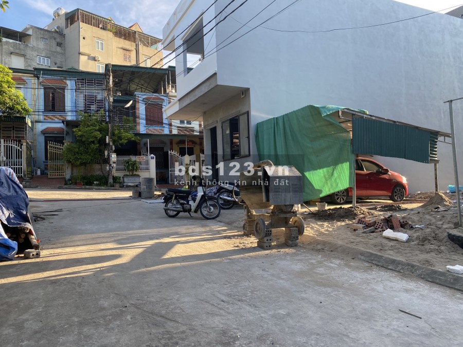 Bác gái có lô đất nền trong sân vườn Cái Dăm mốn bán chỉ hơn 1 tỷ LH 0905221998
