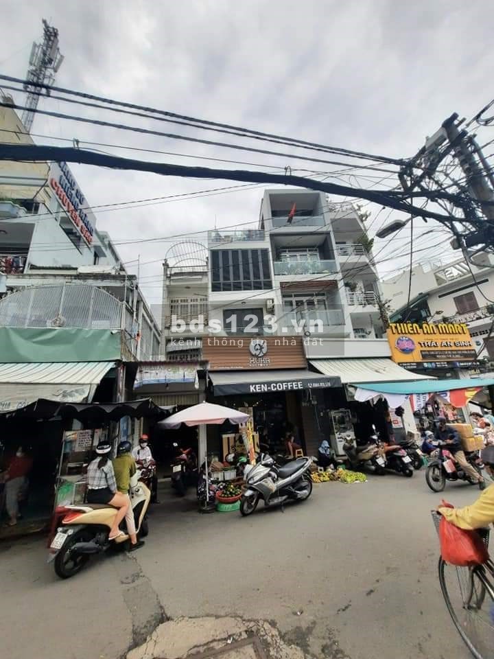 Bán nhà Hoàng Mai, dt 55m2, 5 tầng, mt 4.7m, dòng tiên siêu đỉnh, giá 5.7 tỷ