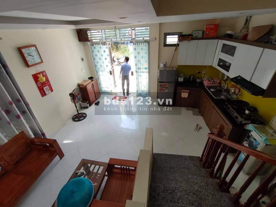 Bán nhà Hà Đông, lô góc ô tô đỗ cửa, nhà mới, đầy đủ nội thất, liên hệ 0986923663
