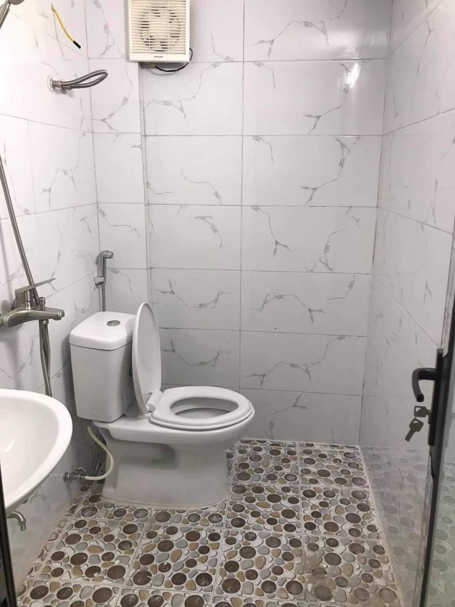 Có ngay nhà gần trung tâm Thanh Trì diện tích 45m2, mặt tiền 3.4m giá chỉ 1.55 tỷ
