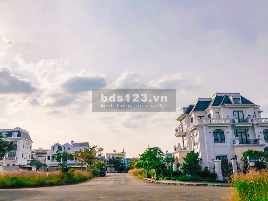 Căn hộ cao cấp 5sao 1PN dt 57m2 chung cư LDG SKY ngay làng Đại Học Quốc Gia