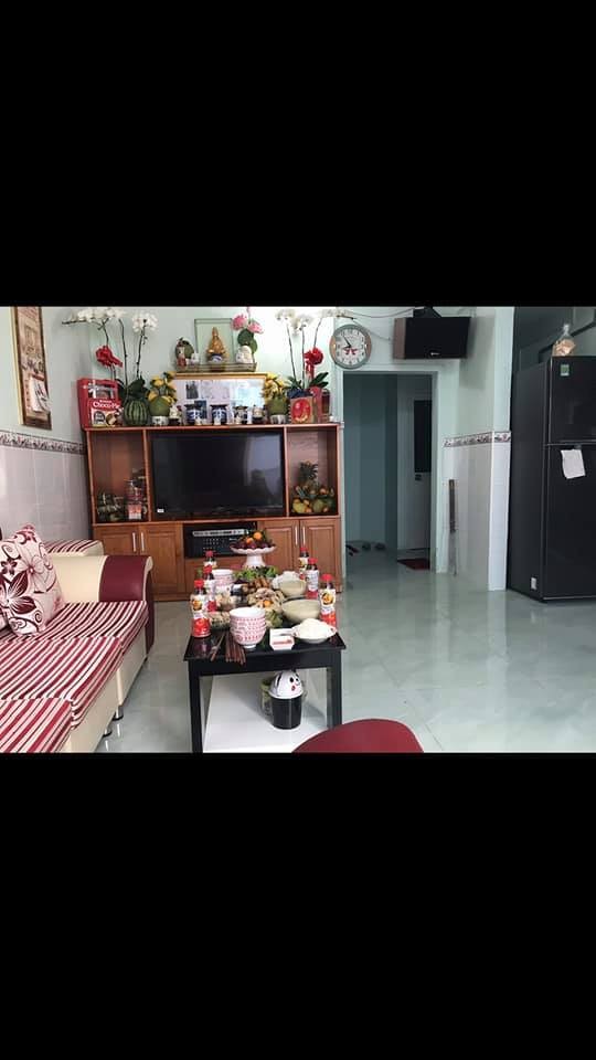 Bán nhà Trương Đăng Quế Quận Gò Vấp ngay vòng xoay Phạm Văn Đồng, dt 47m2, 2 tầng, giá 3.5 tỷ