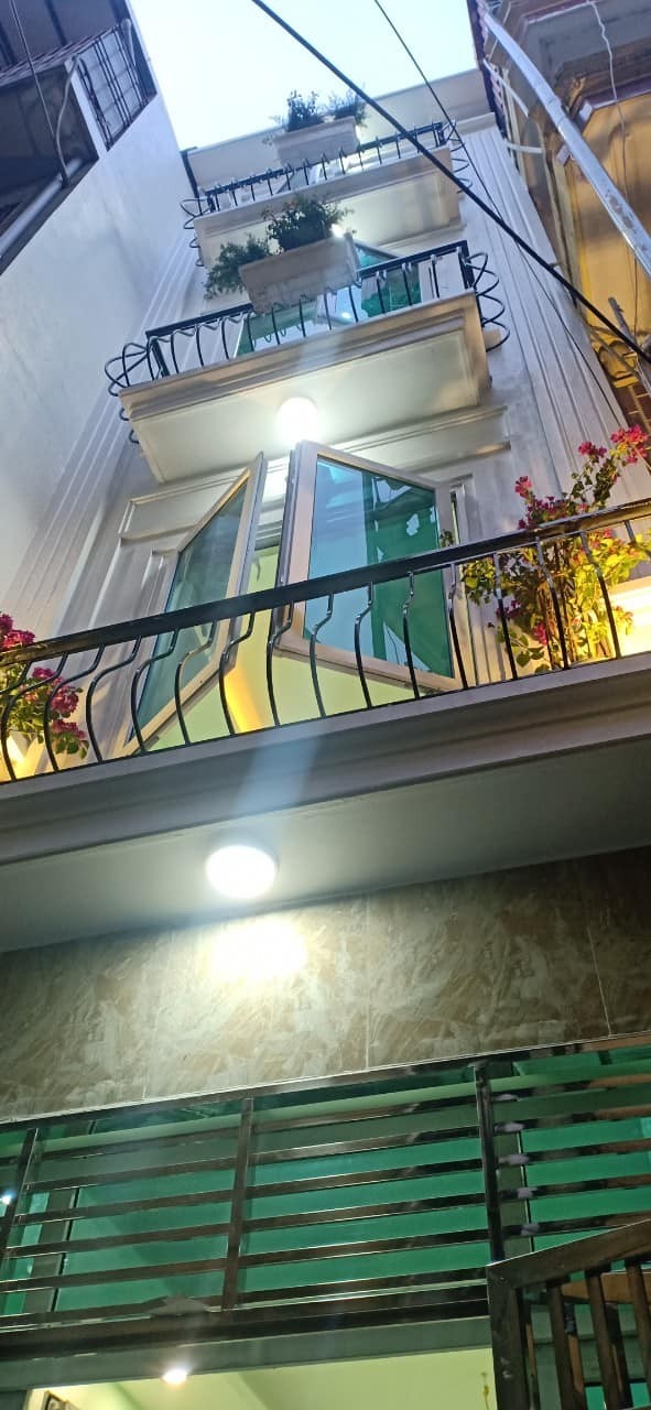 Tòa CCMN Rẻ Giật Mình KĐT Văn Quán 60m2, 7 tầng, thang máy, Dòng tiền 720 triệu-Năm