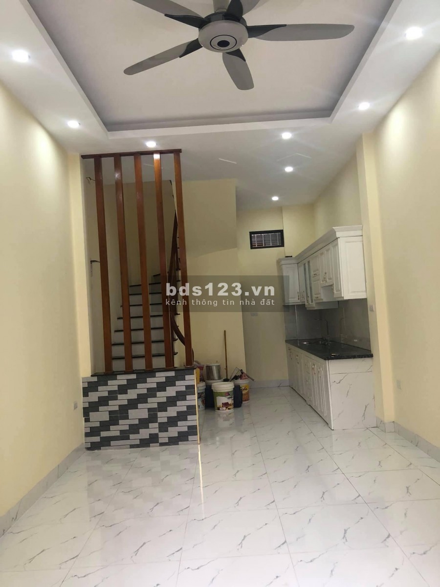 Nhà nguyên căn Đại Mỗ phân lô ô tô liên hệ chính chủ 0962157266, mt 4m, giá 3.2 tỷ