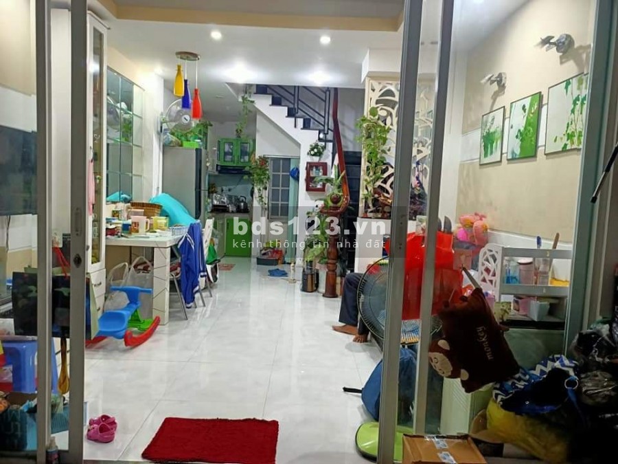 Bán nhà Bùi Văn Thêm, Phú Nhuận dt 34m2 5 tầng hẻm ba gác giá bán 5 tỷ 8