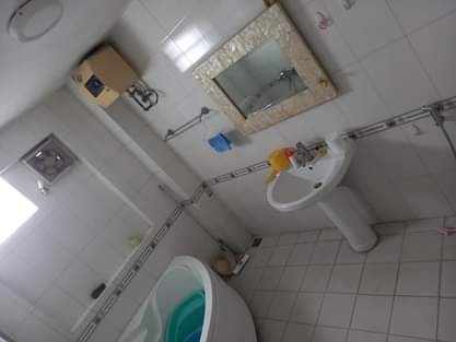 Bán nhà mặt tiền lớn Minh Khai dt 31m2 đúc 4 tầng, 7.2 mặt tiền giá 2.6 tỷ Hai Bà Trưng