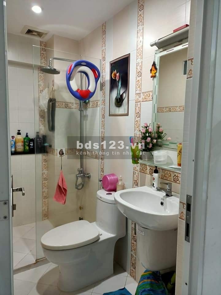 Bán nhà Bùi Văn Thêm, Phú Nhuận dt 34m2 5 tầng hẻm ba gác giá bán 5 tỷ 8