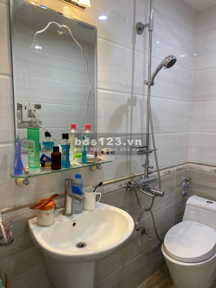Bán nhà Hồ Đắc Di, 2 mặt thoáng, kinh doanh dt 50m2, 3 tầng, giá 4.2 tỷ