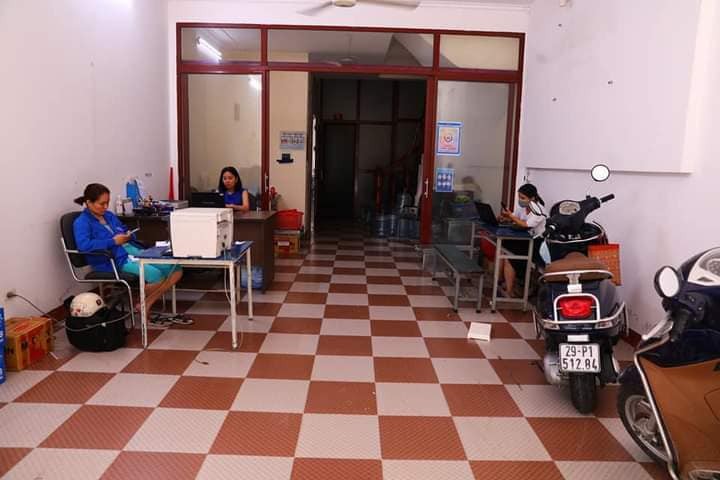 Bán nhà phân lô thang máy, cách mặt phố Trung Kính, diện tích 30m2, giá bán 21.5 tỷ