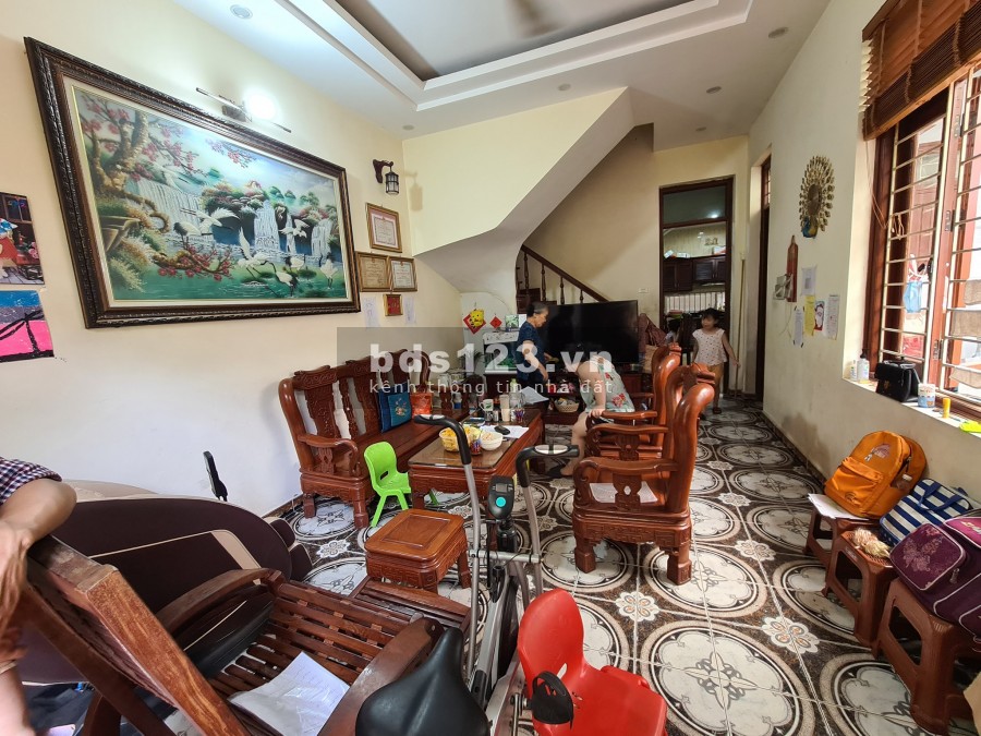 Bán nhà khu An Dương Vương, gần cầu Nhật Tân, diện tích 127m2, mặt tiền 7.6m, Giá 6.9 tỷ