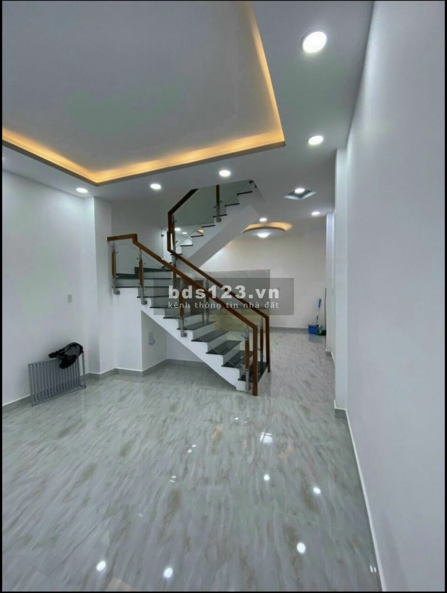 Nhà đẹp tài lộc giá siêu ưu đãi mùa dịch nhà mới, kiến trúc đẹp, lh 0365921729