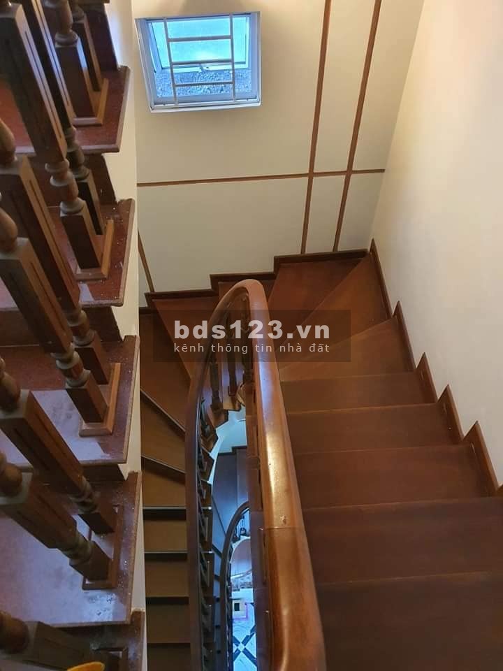 Bán nhà Khu Đô Thị Mỗ Lao, Làng Việt Kiều Châu Âu dt 34m2, 4 tầng giá 3.1 tỷ