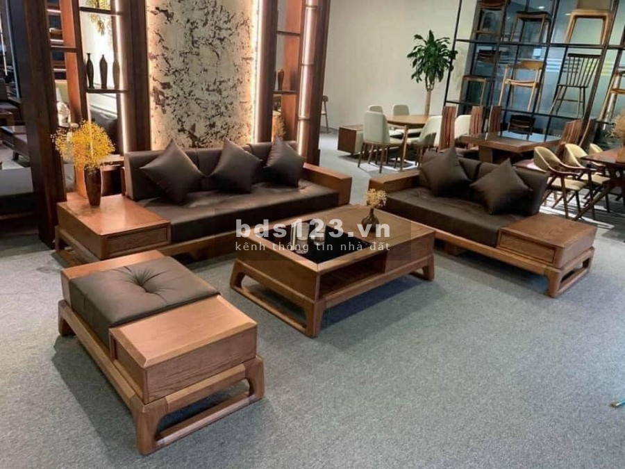Bán nhà Bồ Đề Quận Long Biên, siêu rẻ, ô tô , diện tích: 65m2, giá bán 3.7 tỷ