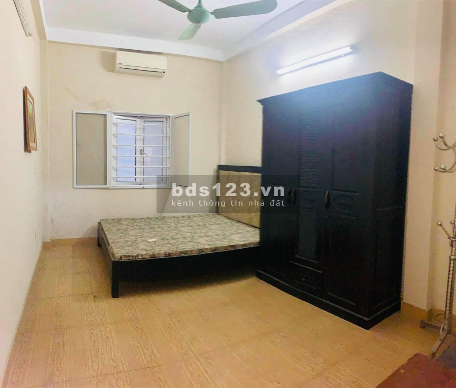 Siêu Phẩm Hồ Tây Ô tô View công viên nước dt 80m2 đúc 3 tầng giá bán 10.6 Tỷ